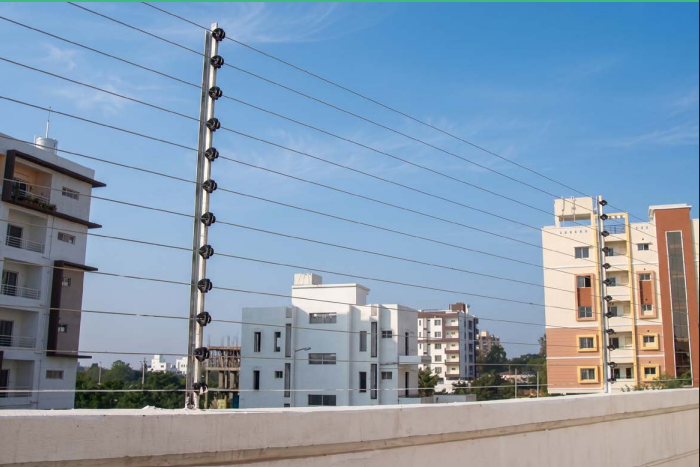 Analogue Power Fence